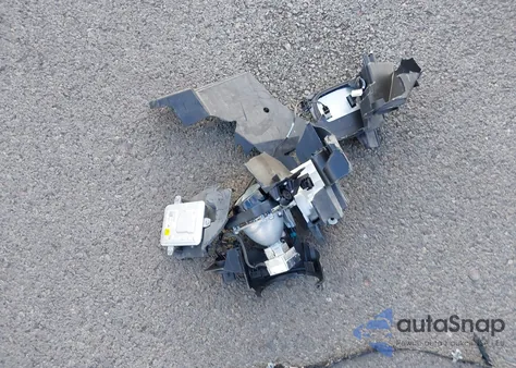 2018 Chevrolet Camaro 1Lt z USA, uszkodzony, nr VIN 1G1FB1RS1J0190643